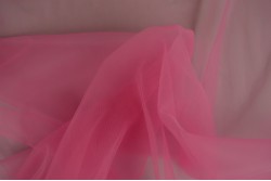 Soft Tulle 51 fuchsia