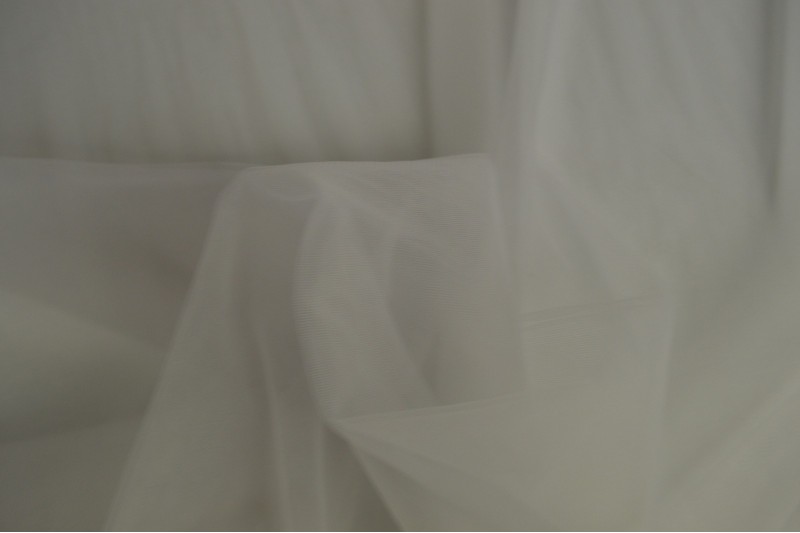 Soft Tulle 25 silver grey