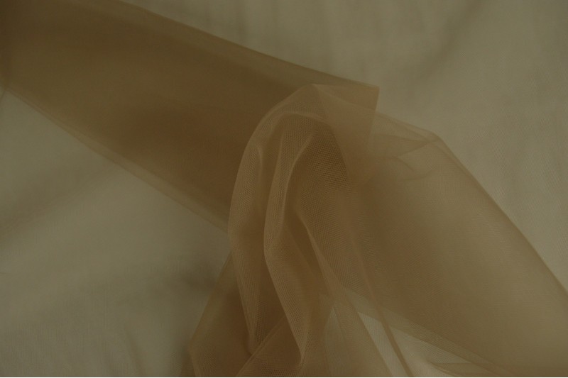 Soft Tulle 69 taupe