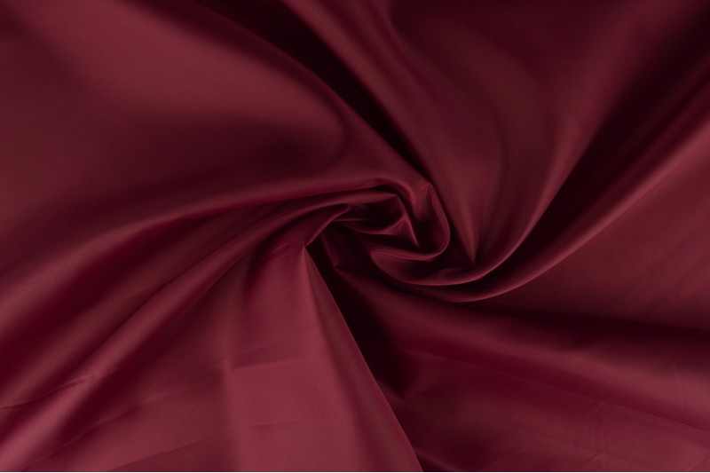 Lining 29 wine red