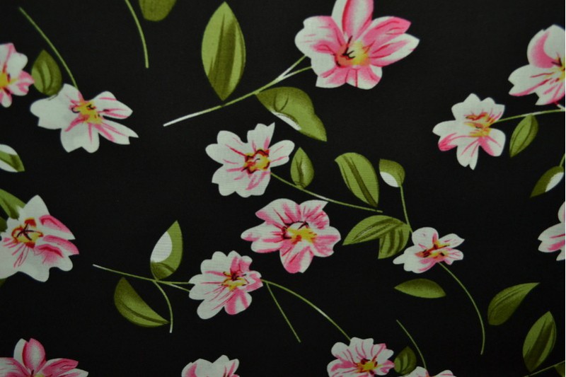 Cotton print 8001-4 black