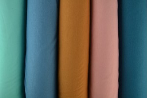 Color card sweatshirt