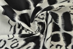 Cotton print 8165-2
