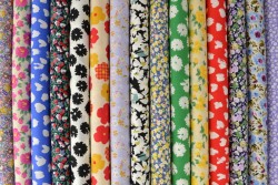 Cotton Poplin Prints flowered 3/4