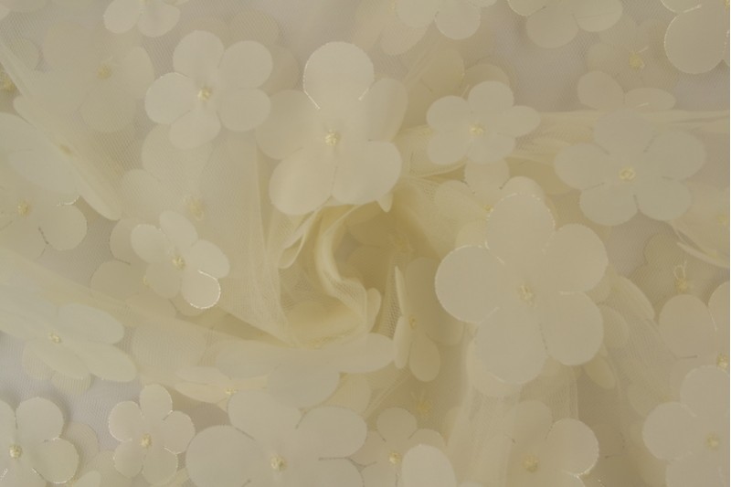 Mesh flower 01-22 champagne