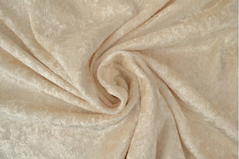 crushed velvet 22 champagne