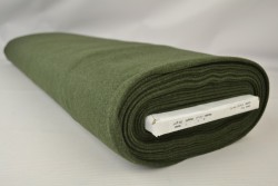 Wool 31 dark moss green