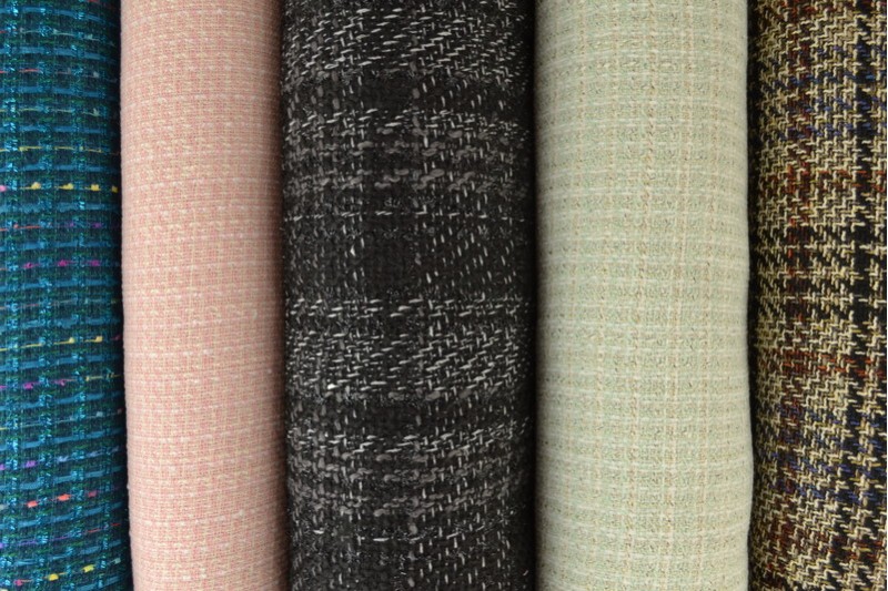 Wool Chenille (bouclé) 2/2