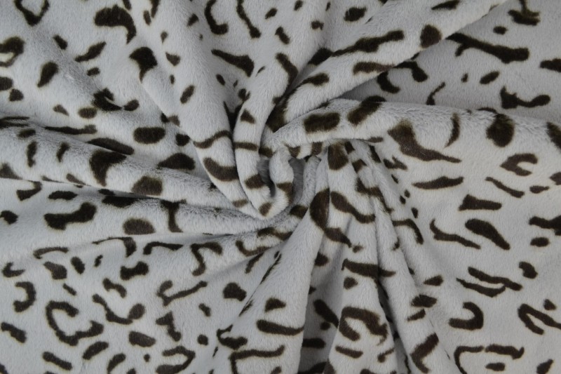 faux fur print 03-08
