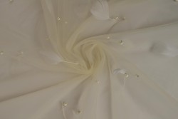 Mesh feather and pearls 09-22 champagne