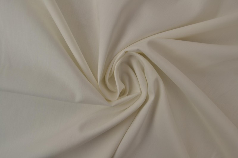 Cotton poplin 02 off-white