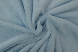 Fur 05 baby blue