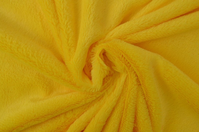 Fur 07 yellow