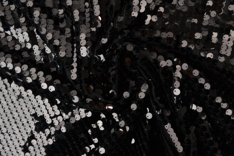 Sequins XL 06 black