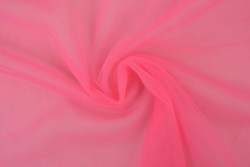 Soft Tulle 51 fuchsia
