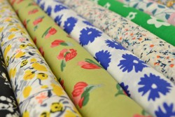 Cotton Poplin Prints flowered 2/2