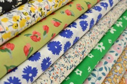 Cotton Poplin Prints flowered 2/2